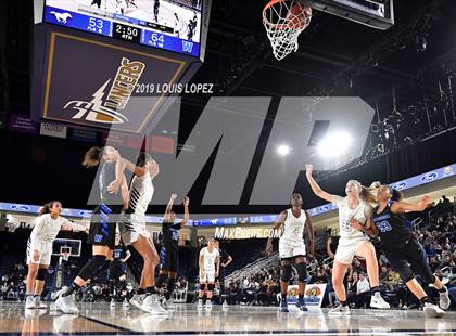 Thumbnail 1 in Sierra Canyon @ Windward (CIF SS Open DIV Final)) photogallery.