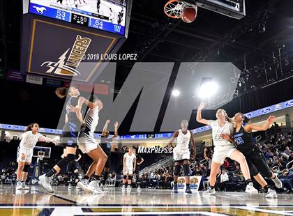 Thumbnail 2 in Sierra Canyon @ Windward (CIF SS Open DIV Final)) photogallery.