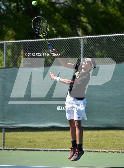 Thumbnail 1 in TSSAA 2A District 8 Individuals (Round 3) photogallery.