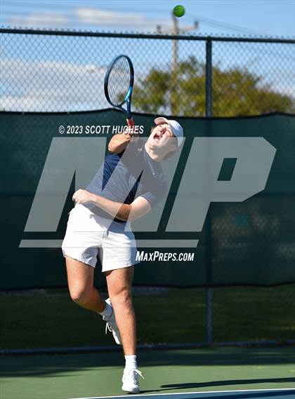 Thumbnail 2 in TSSAA 2A District 8 Individuals (Round 3) photogallery.