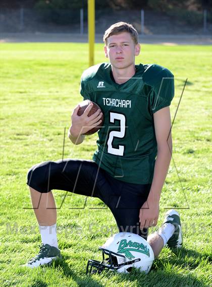 Thumbnail 2 in Tehachapi JV Football Team and Individual Portraits  photogallery.