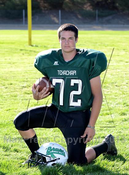 Thumbnail 1 in Tehachapi JV Football Team and Individual Portraits  photogallery.