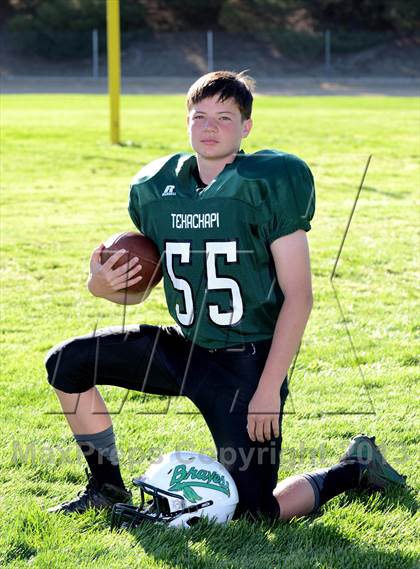 Thumbnail 1 in Tehachapi JV Football Team and Individual Portraits  photogallery.