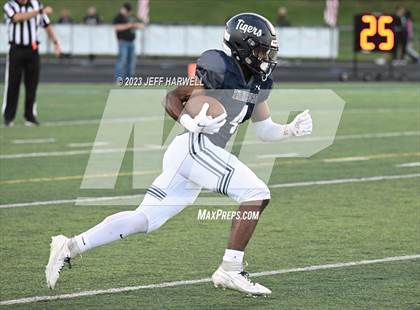 Thumbnail 2 in Hudson @ Twinsburg photogallery.