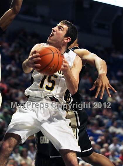 Thumbnail 3 in Neumann-Goretti vs. Montour (PIAA AAA Final) photogallery.