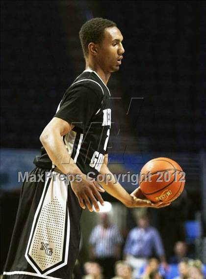 Thumbnail 2 in Neumann-Goretti vs. Montour (PIAA AAA Final) photogallery.