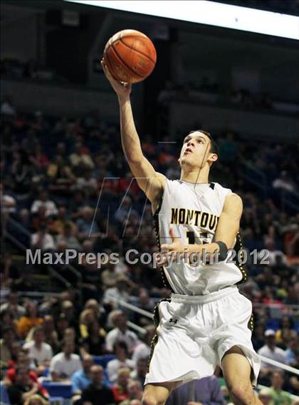 Thumbnail 3 in Neumann-Goretti vs. Montour (PIAA AAA Final) photogallery.