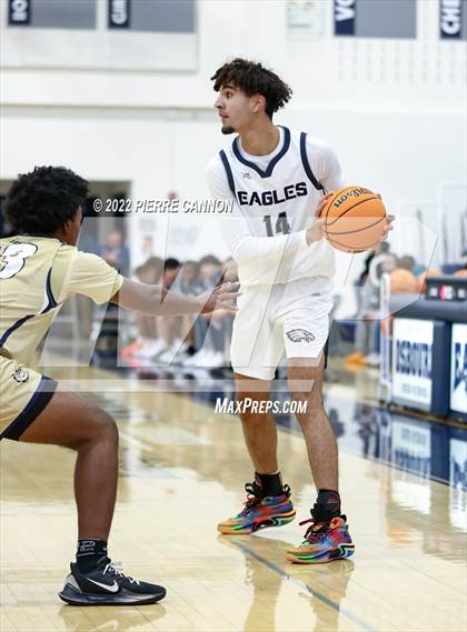 Thumbnail 2 in Hylton @ Osbourn photogallery.