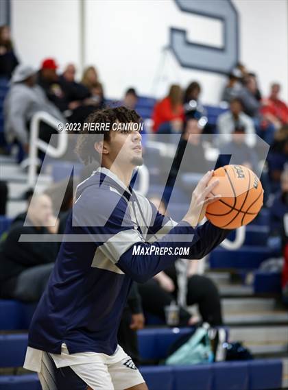Thumbnail 3 in Hylton @ Osbourn photogallery.