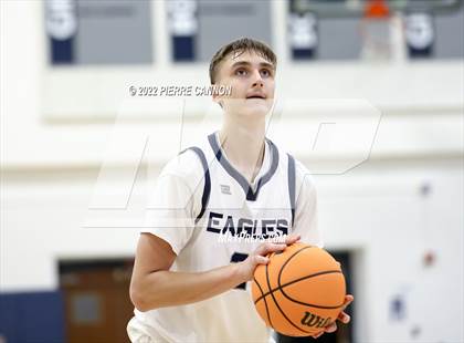 Thumbnail 3 in Hylton @ Osbourn photogallery.