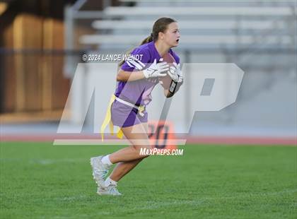 Thumbnail 3 in Littleton vs. Bear Creek photogallery.