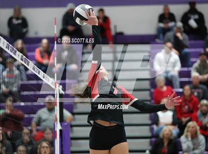 Thumbnail 2 in Gallia Academy vs Circleville (OHSAA D4 District Final) photogallery.