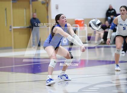 Thumbnail 3 in Gallia Academy vs Circleville (OHSAA D4 District Final) photogallery.