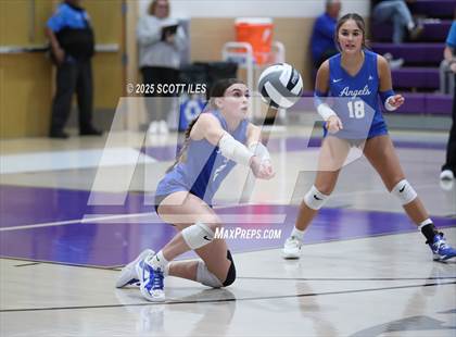 Thumbnail 1 in Gallia Academy vs Circleville (OHSAA D4 District Final) photogallery.