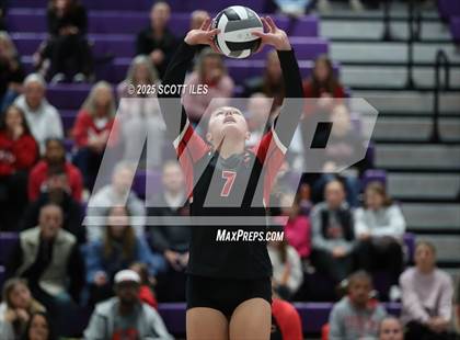 Thumbnail 1 in Gallia Academy vs Circleville (OHSAA D4 District Final) photogallery.