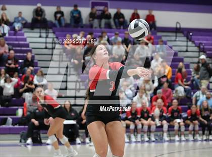 Thumbnail 3 in Gallia Academy vs Circleville (OHSAA D4 District Final) photogallery.