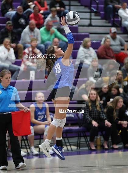 Thumbnail 3 in Gallia Academy vs Circleville (OHSAA D4 District Final) photogallery.