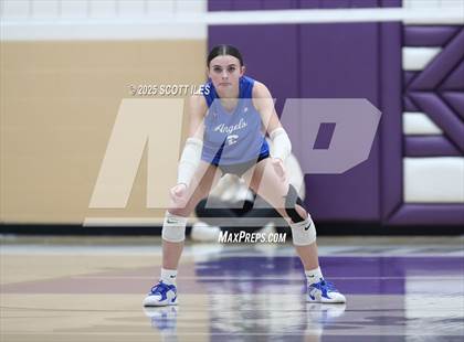 Thumbnail 3 in Gallia Academy vs Circleville (OHSAA D4 District Final) photogallery.