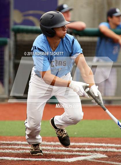 Thumbnail 2 in Riley County vs. Humboldt (KSHSAA 3A Quarterfinal) photogallery.