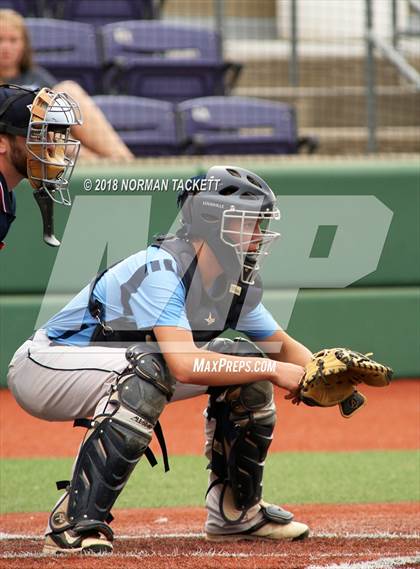 Thumbnail 2 in Riley County vs. Humboldt (KSHSAA 3A Quarterfinal) photogallery.