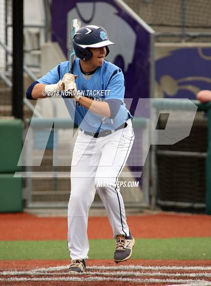 Thumbnail 3 in Riley County vs. Humboldt (KSHSAA 3A Quarterfinal) photogallery.