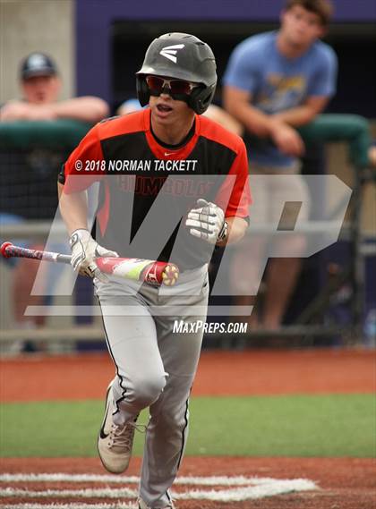 Thumbnail 1 in Riley County vs. Humboldt (KSHSAA 3A Quarterfinal) photogallery.