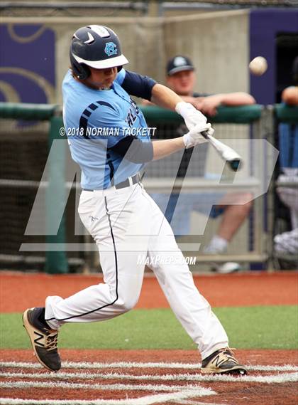 Thumbnail 2 in Riley County vs. Humboldt (KSHSAA 3A Quarterfinal) photogallery.
