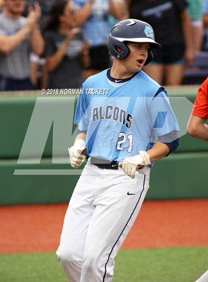 Thumbnail 2 in Riley County vs. Humboldt (KSHSAA 3A Quarterfinal) photogallery.