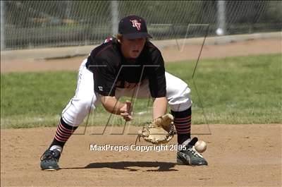 Thumbnail 2 in Palos Verdes @ Charter Oak (Sec. Playoff) photogallery.