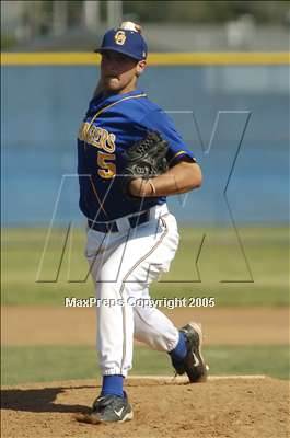 Thumbnail 3 in Palos Verdes @ Charter Oak (Sec. Playoff) photogallery.