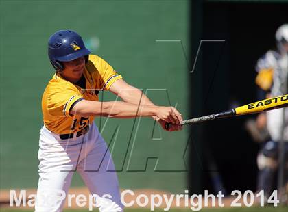 Thumbnail 2 in Pueblo vs. Eastwood (Panther Invitational) photogallery.