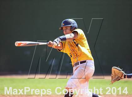 Thumbnail 1 in Pueblo vs. Eastwood (Panther Invitational) photogallery.