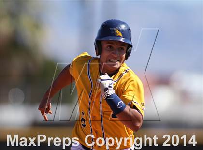 Thumbnail 2 in Pueblo vs. Eastwood (Panther Invitational) photogallery.