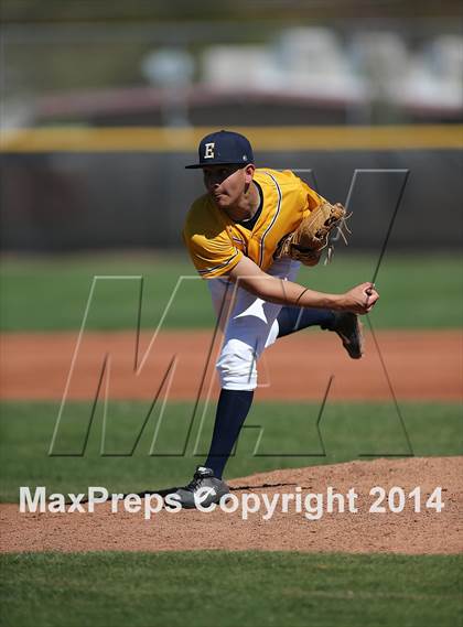 Thumbnail 3 in Pueblo vs. Eastwood (Panther Invitational) photogallery.