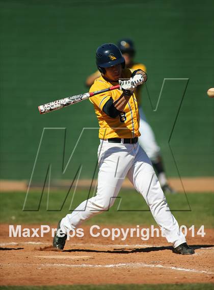 Thumbnail 1 in Pueblo vs. Eastwood (Panther Invitational) photogallery.