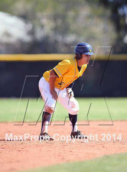 Thumbnail 1 in Pueblo vs. Eastwood (Panther Invitational) photogallery.