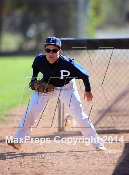 Thumbnail 2 in Pueblo vs. Eastwood (Panther Invitational) photogallery.