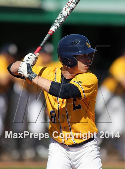 Thumbnail 2 in Pueblo vs. Eastwood (Panther Invitational) photogallery.