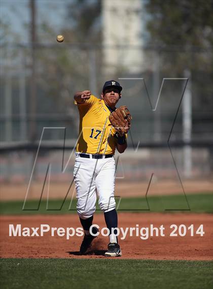 Thumbnail 2 in Pueblo vs. Eastwood (Panther Invitational) photogallery.