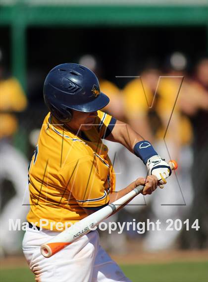 Thumbnail 3 in Pueblo vs. Eastwood (Panther Invitational) photogallery.