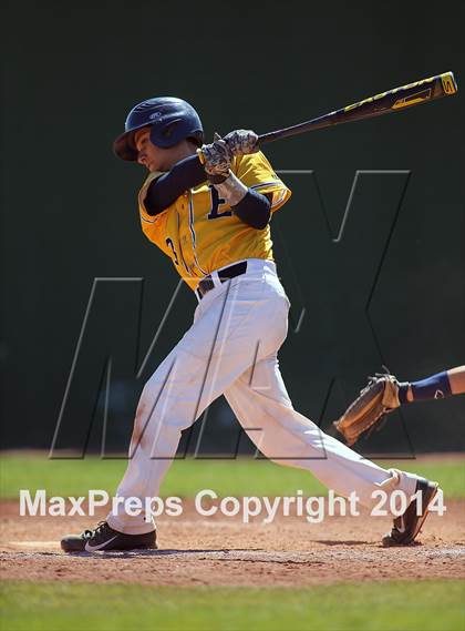 Thumbnail 3 in Pueblo vs. Eastwood (Panther Invitational) photogallery.