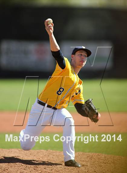 Thumbnail 2 in Pueblo vs. Eastwood (Panther Invitational) photogallery.