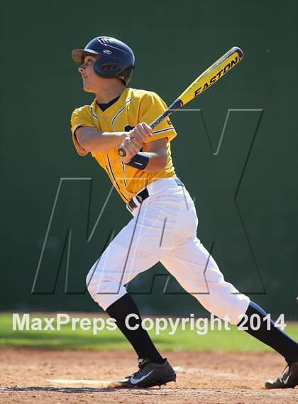 Thumbnail 1 in Pueblo vs. Eastwood (Panther Invitational) photogallery.
