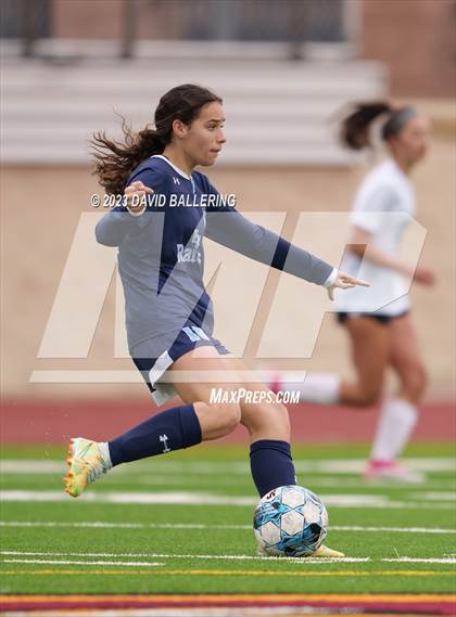 Thumbnail 2 in Benbrook vs. Bell (EMS-ISD X-Town Shootout) photogallery.