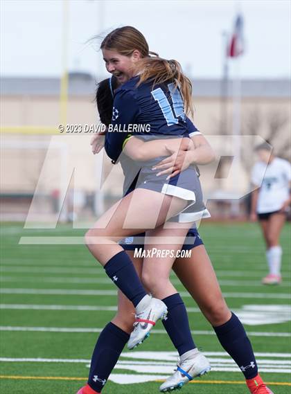 Thumbnail 3 in Benbrook vs. Bell (EMS-ISD X-Town Shootout) photogallery.
