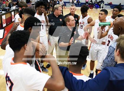 Thumbnail 2 in Lee vs. Blackman photogallery.