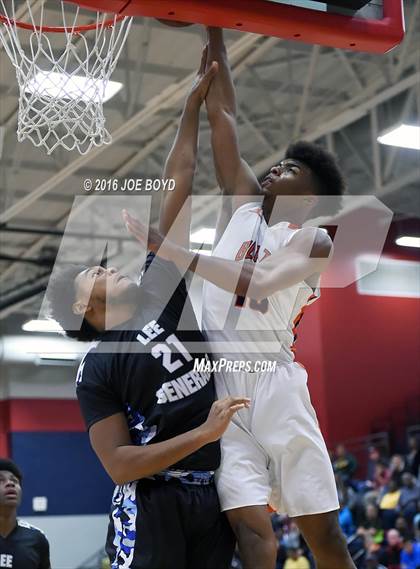 Thumbnail 1 in Lee vs. Blackman photogallery.