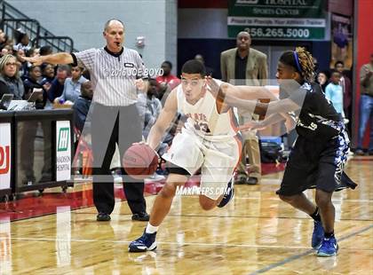 Thumbnail 3 in Lee vs. Blackman photogallery.
