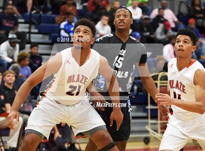 Thumbnail 2 in Lee vs. Blackman photogallery.