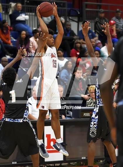 Thumbnail 2 in Lee vs. Blackman photogallery.